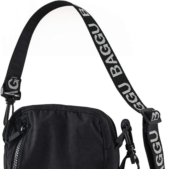BAGGU Black Sport Crossbody with OG black and white strap - Picture 6 of 7